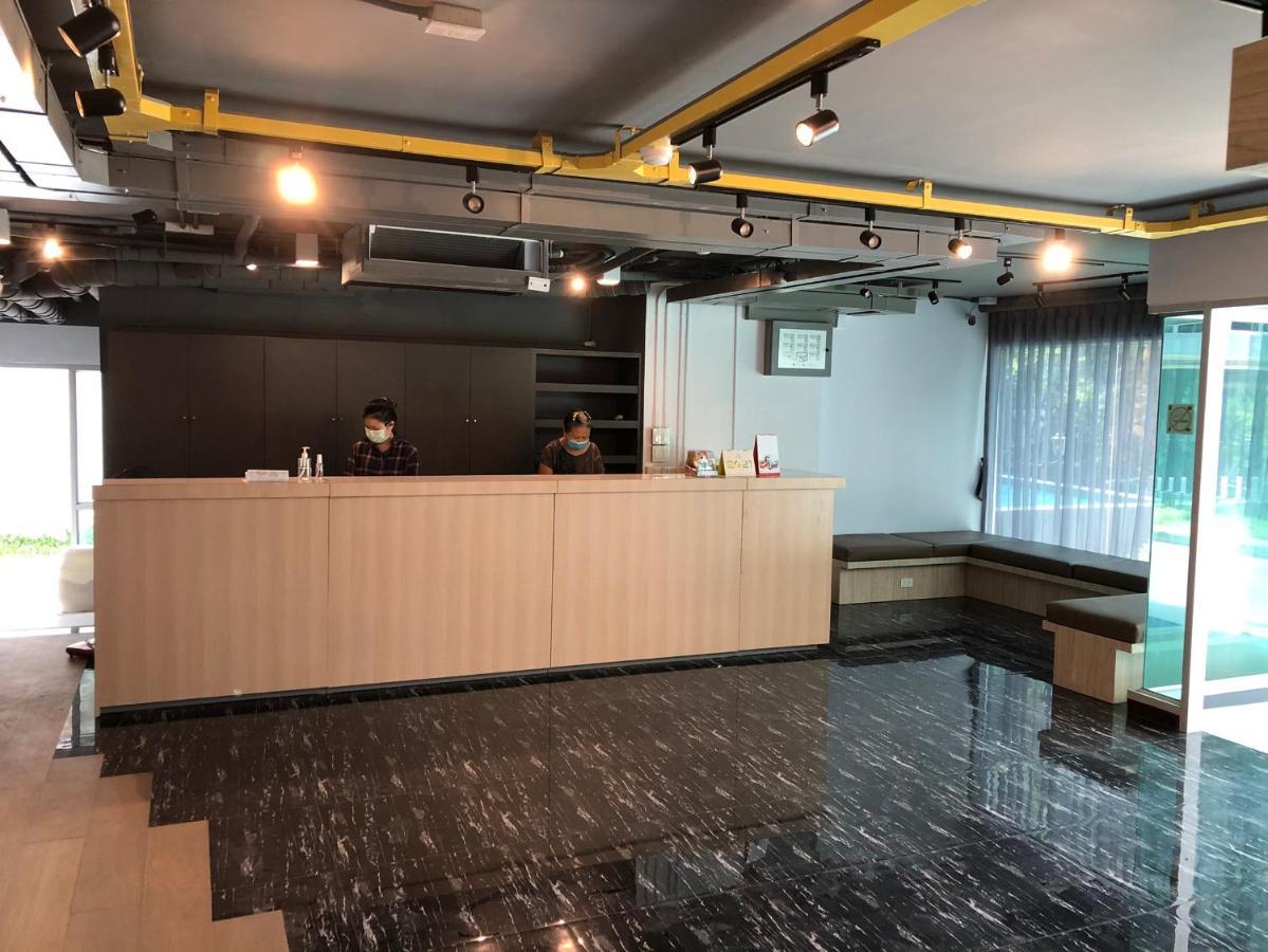 The Key Point Hotel Bangkok Eksteriør bilde